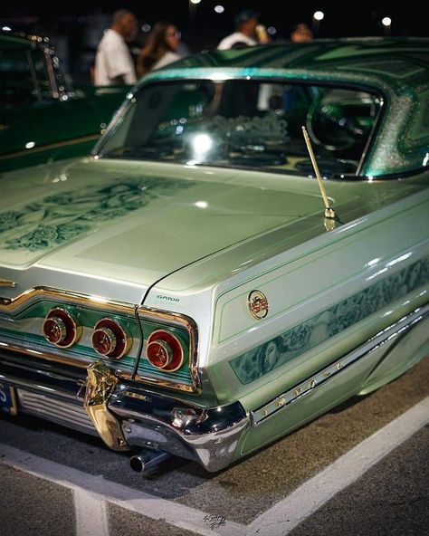 Low Rider Aesthetic, Low Rider Wallpaper, Lowriders Aesthetic, Lowrider Aesthetic, Low Rider Cars, Low Riders Cars, Black Lowrider, 64 Impala Lowrider, Lowrider Culture