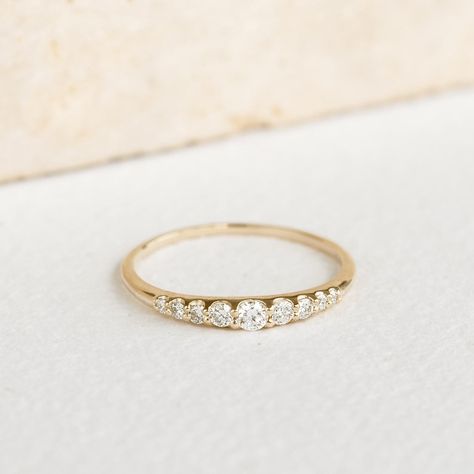 Wedding Rings Trendy, Gold Ring With Small Diamonds, Wedding Band For Trilogy Ring, Graduated Diamond Ring, Two Toned Rings, Wedding Band With 3 Stone Engagement, Dainty Gold Wedding Band, Small Diamond Jewelry, Oval Rings With Wedding Band