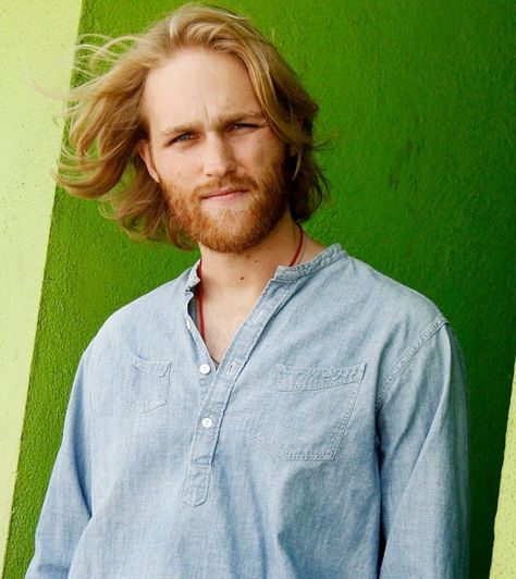 Wyatt Russell, Kurt Russell, Look Alikes, Celebrity Culture, Goals Inspiration, Aquaman, Character Ideas, Body Goals, Actors