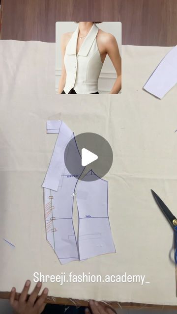 Pattern Of Dress, Types Of Collars For Women, Drafting Dress Patterns, Basic Pattern Making, Pattern Making Fashion, Mermaid Skirt Pattern, Construction Fashion, Blouse Tutorial, Pattern Drafting Tutorials