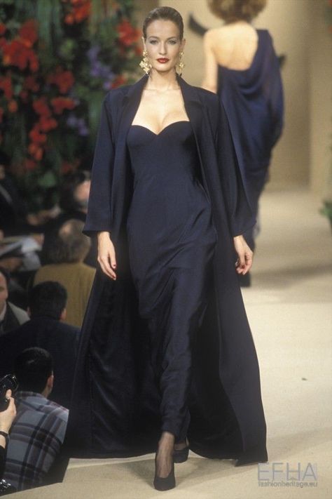 YSL Couture Spring 1997 Yves Saint Laurent 90s Runway, Yves Saint Laurent 90s, Virgo Fashion, Ysl Girl, Yves Saint Laurent Runway, Planned Outfits, Saint Laurent Runway, Saint Laurent Couture, Yves Saint Laurent Dress