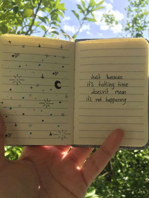 Follow for more 🌟💫🌙⭐⚡ What To Write In A Mini Notebook, Dairy Written Ideas, Small Notebook Ideas Journals, What To Write In A Small Diary, Small Drawings For Diary, Small Sketches Doodles Art Journals, Things I Miss Journal, Mini Dairy Ideas, Dairy Ideas Notebook Aesthetic Drawing