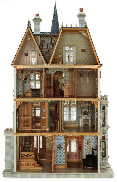 dollshouse I LOVE my Dolls house and all minitures  Visit & Like our Facebook page! https://www.facebook.com/pages/Rustic-Farmhouse-Decor/636679889706127 Vanderbilt Mansions, Victorian Dollhouse, Victorian Dolls, Tiny World, Miniature Houses, Miniature House, Fairy Houses, Dollhouse Dolls, Mini House