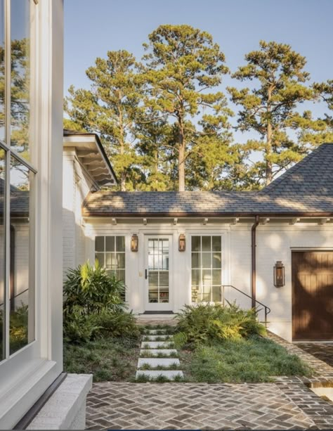 White House Wood Accents, House Exterior Ranch, Tudor Garden, San Sequoia, Manhattan House, Nancy Meyers Aesthetic, Country Home Exterior, Kid Friendly Backyard, Exterior Updates