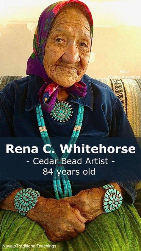 Native Jewelry Navajo, Seed Bead Necklace Patterns, Bead Weaving Patterns Free, 2024 Spiritual, Antique Turquoise Jewelry, Corn Bead, Indian Photos, Spiritual Garden, Indian Beadwork