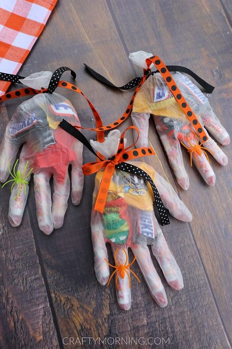 Me gusta :v Dekorasi Halloween, Halloween Fest, Halloween Treats Easy, Halloween Games For Kids, Halloween Candy Bags, Halloween Goodies, Halloween Treat Bags, Halloween Party Games, Halloween Party Diy