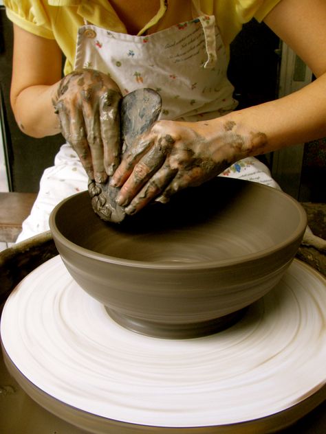 Spin that wheel Make that pottery Feel that clay Create Pottery Supplies, Garden Pottery, Pottery Tools, Pottery Classes, Diy Pottery, Pottery Sculpture, Japanese Pottery, Japanese Ceramics, Potters Wheel