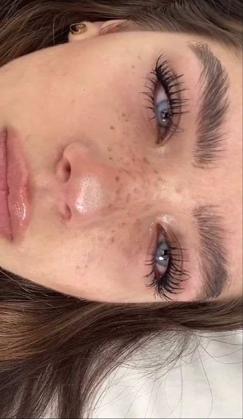 تمثال الحرية, Freckles Makeup, Swag Makeup, Smink Inspiration, Cute Makeup Looks, Makeup Looks Tutorial, Makeup Pictures, Girls Makeup, Pretty Makeup