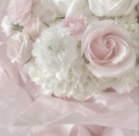 Flowers Coquette, Feminine Theme, Soft Pink Theme, Ribbon Bouquet, Flower Icons, Light Pink Flowers, Pink And White Flowers, Pink Vibes, Romantic Flowers