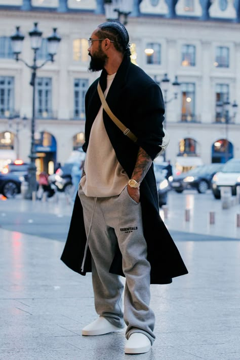 Mantel Outfit, Jerry Lorenzo, Men Streetstyle, Cooler Style, Men Street Fashion, Streetwear Mode, Paris Fashion Week Street Style, Magazine Fashion, I'm With The Band