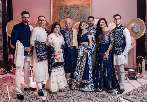 11 Families Who Coordinated Their Outfits To Perfection For The Big Day! Twining Outfits For Family Indian, Bride N Groom Matching Dress Indian, Family Wedding Matching Outfits, Groom Family Dress Code, Indian Bride Family Outfits, Wedding Dress For Bride Father Indian, Engagement Dress Theme For Family, Wedding Twinning Outfits, Family Twining Dress Indian