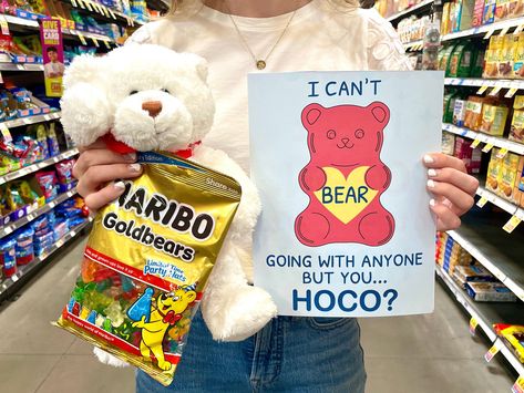 Gummy Bear Promposal, Roses Are Red Promposal, Dr Pepper Homecoming Proposal, Spring Fling Proposal Ideas, Hoco Proposals Ideas Friends Funny, Simple Promposal, Prom Posters Proposal, Sadie Proposals Ideas, Sadie Hawkins Proposals