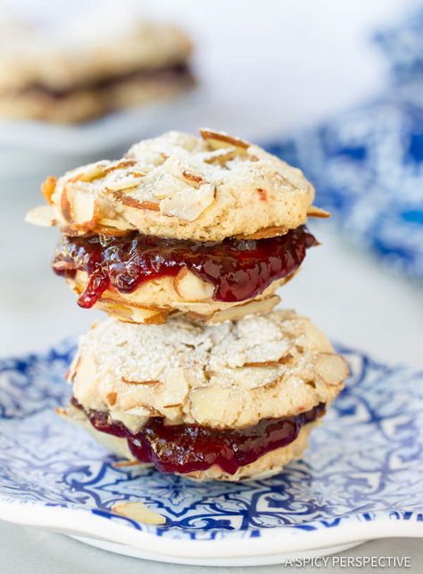 Almond Sandwich Cookies Recipe - Perfect for holiday gifts and cookie exchanges! These simple almond cookies are crunchy and addictive. Spiced Almond Cookies, Almond Sugee Cookies, Seminar Ideas, Magic Peanut Butter Cookies 1984, Salted Peanut Butter Cookies Smitten Kitchen, Desert Board, Smitten Kitchen Peanut Butter Cookies, Measuring Flour, Swedish Food