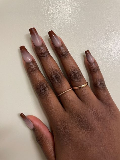 acrylic pink to brown ombré Nail Color Options, Nail Ideas For Black Women, Short Fall Nail Ideas, Dark Skin Nail Color, Short Fall Nail, Cute Nail Colors, Brown Nails Design, French Tip Nail Designs, Fall Nail Ideas