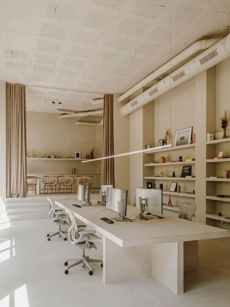 Six N Five, Studio Renovation, Built In Sofa, Large Bookshelves, Studio Office, Dream Office, Office Inspo, Design Del Prodotto, Design Office