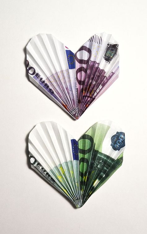 Money Heart, Money Origami Tutorial, Money Folding, Folding Money, Money Flowers, Origami Heart, Money Origami, Diy Money, 3d Pen