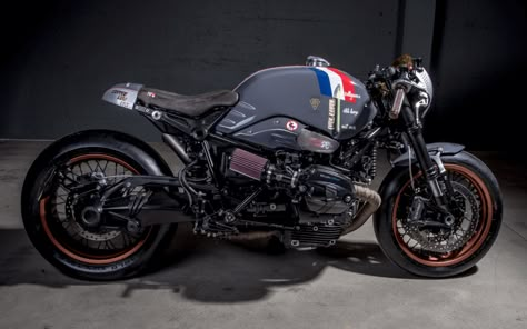 The 9 Best Custom BMW R nine T 's - BikeBrewers.com Crazy Motorcycles, Cb 450 Cafe Racer, Nine T Bmw, Bike Garage, Cb 450, Xjr 1300, Мотоциклы Harley Davidson, Bmw R Nine T, Moto Scrambler