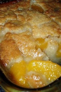 Bisquick Peach Cobbler, Cobbler With Bisquick, Canned Peach Cobbler, Canned Peach Cobbler Recipe, Peach Cobbler With Bisquick, Old Fashioned Peach Cobbler, Peach Cobbler Ingredients, Cobbler Crust, Fresh Peach Cobbler