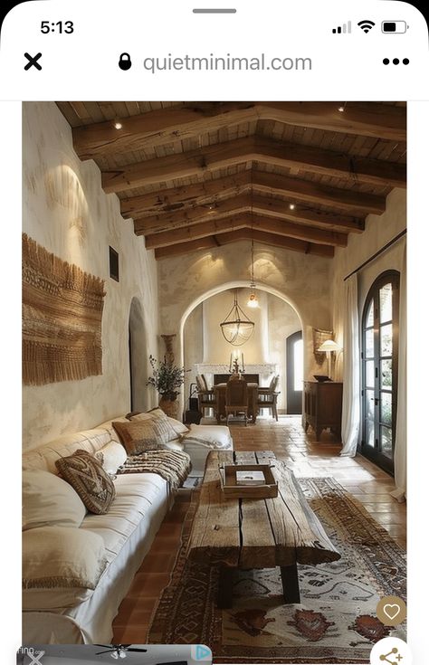 Mexico Home Aesthetic, Spanish Villa Living Room, Meditterean House Interior, Old Italian House Interior, Meditterean House, Mexican Inspired Home, Italian House Interior, Mediterranean Homes Interior, Spanish Style Interior Design