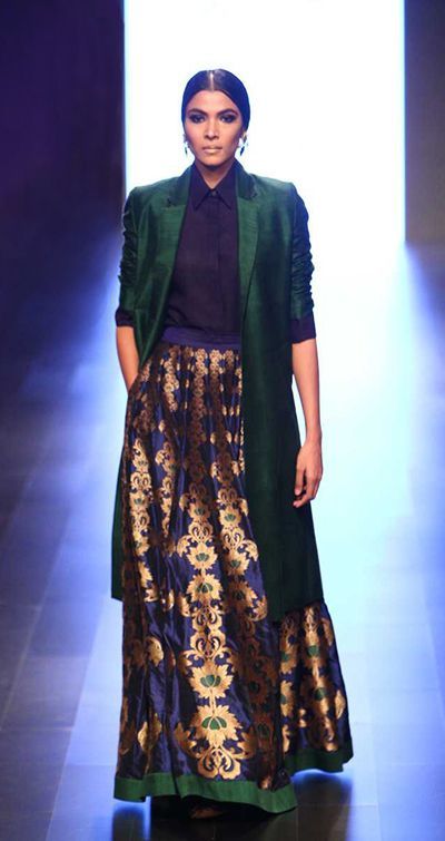 payalkhandwala - AW/2016 - Silk Shirt, Silk Jacket and Silk Brocade Lehenga Payal Khandwala, Brocade Lehenga, Indian Skirt, Brocade Skirt, Dress Shoes Heels, Brocade Dresses, Lehenga Collection, Indian Gowns, Collection Design