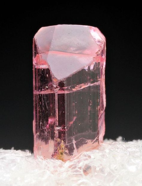 Pink Topaz, Magical birthstone ~ Topaz, releases occult powers and brings serenity of mind. It also protects from enemies and illness. Pretty Rocks, Pink Gem, Cool Rocks, Rocks Crystals, Beautiful Rocks, Pink Topaz, Gemstones Crystals, Gems Crystals, Mineral Stone