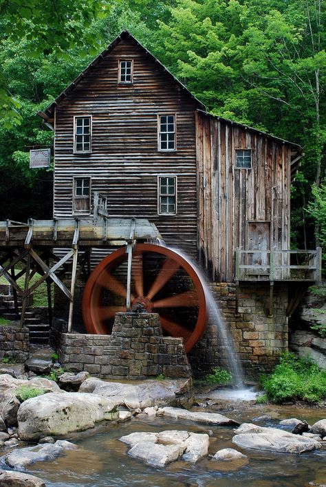 Glade Creek Grist Mill, Old Grist Mill, Old Abandoned Buildings, Water Wheels, Old Windmills, Old Country Churches, Grist Mill, Water Powers, Water Mill