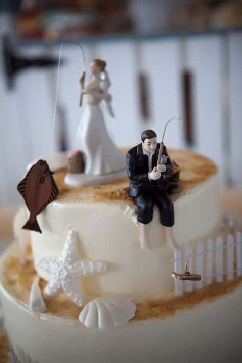 Fishing Cake toppers from our wedding- bride with halibut and groom with boot......my groom usually gets skunked so this would be funny Fishing Cake Toppers, Fly Fishing Wedding, Fishing Wedding Cake, Fishing Wedding Cakes, Fishing Wedding Cake Toppers, Fishing Themed Wedding, Fishing Cake Topper, Fishing Cake, Porcelain Wedding