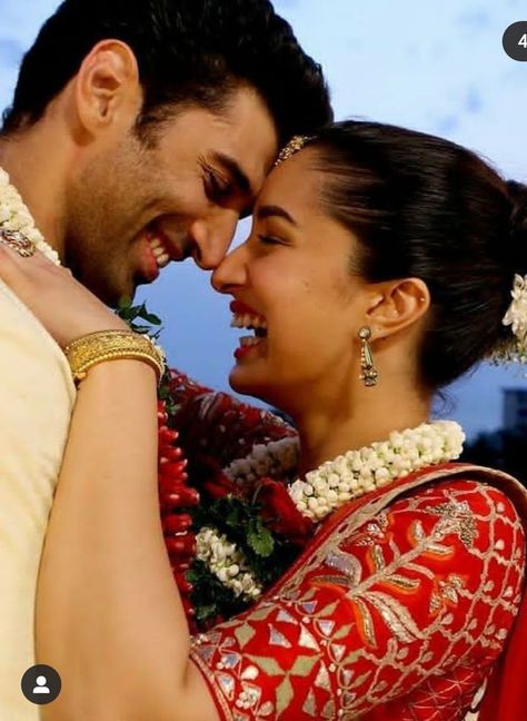 Ok Jaanu Movie, Goofy Couples, Ok Jaanu, Roy Kapoor, Bollywood Aesthetic, Song Images, Dharma Productions, Shraddha Kapoor Cute, Happy Ganesh Chaturthi Images