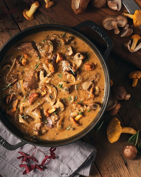 Beef And Mushroom Stew | Metropolitan Market Beef Stew Creamy, Slow Cooker Pot Roast With Mushrooms, Mushroom And Meat Recipes, Mushroom Beef Soup, Beefy Mushroom Soup Recipes, Medieval Stew, Beef Mushroom Recipes, Recipes With Beef Stew Meat, Steak And Mushroom Soup