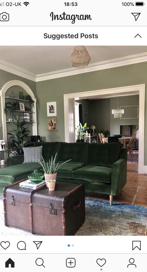 Green Georgian Living Room, Dark Wood Green Living Room, Dark Green Furniture Living Room, Green Antique Living Room, Green Livingrooms Design, Green Academia Living Room, Green Cottagecore Living Room, Green Sofa Green Wall, Green Vintage Living Room