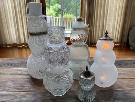 Upcycle Glass Light Globes, Shabby Tree Glass Snowman, Snowman Globes Diy, Glassware Crafts Diy, Glass Snowman Diy, The Crafty Decorator, Glass Christmas Tree Diy, Snowman Decorations Diy, Glass Globes Crafts