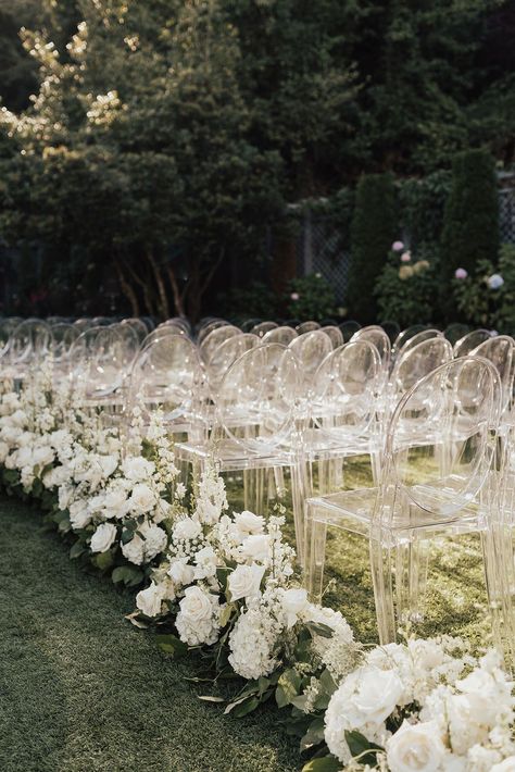 Acrylic Chairs, Wedding Isles, White Wedding Theme, Ghost Chairs, Aisle Flowers, Hydrangeas Wedding, Wedding Aisle Decorations, White Wedding Flowers, Ceremony Flowers