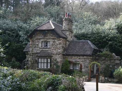 Stone Cabin, Storybook Homes, Stone Cottages, Fairytale Cottage, Storybook Cottage, Cottage Cabin, Beautiful Cottages, Dream Cottage, Stone Cottage