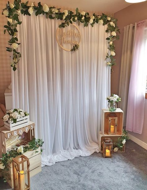 Diy Wedding Backdrops, Wedding Backdrop Ideas, Design Diy Ideas, Chic Home Decor Ideas, Diy Photo Backdrop, Boxwood Hedge, Wedding Background Decoration, New Home Decor Ideas, Photo Backdrop Wedding