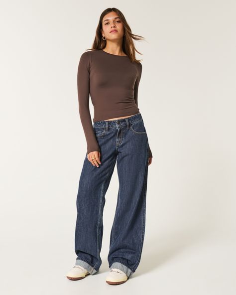 Women's Low-Rise Dark Wash Baggy Jeans | Women's Bottoms | HollisterCo.com Dark Wash Baggy Jeans, Light Wash Jeans Outfit, Wash Jeans Outfit, Low Rise Baggy Jeans, Jeans Outfit Women, Women's Bottoms, Cute Fall Outfits, Swaggy Outfits, Hollister Jeans