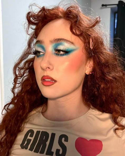 chappell roan backstage in st petersburg, FL at jannus live for the midwest princess tour 2024. via MUA, ali.scharf on ig.  may 19th, 2024 Chappell Roan Heart Makeup, Chappell Roan Vampire, Chapelle Roan Makeup, Chapel Roan Makeup, Chappel Roan Outfit, Chappel Roan Makeup, Chappell Roan Makeup, Lesbian Makeup, Chapple Roan