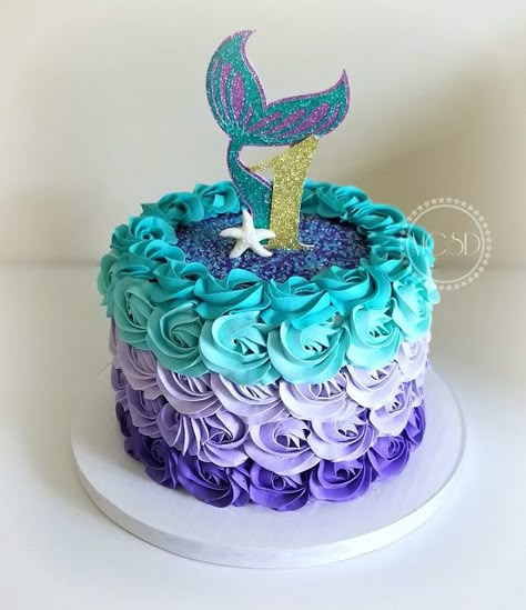 Swimming Cake, Little Mermaid Birthday Cake, Gateau Harry Potter, Mermaid Birthday Cake, Little Mermaid Cakes, Mermaid Birthday Cakes, Birthday Mermaid, Cake Kit, 1st Birthday Cakes