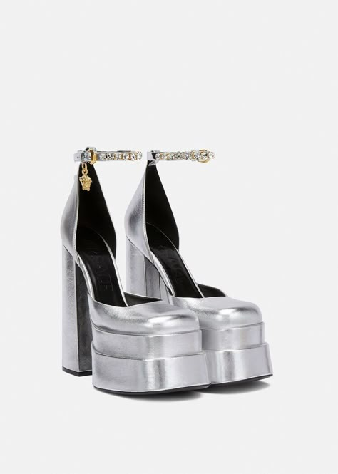 Wedding Shoes High Heels, Wedding Shoes Platform, Silver Platforms, Catty Noir, Evening Sandals, Super High Heels, Platform Heels Chunky, Gold Shoes, Platform Sandals Heels