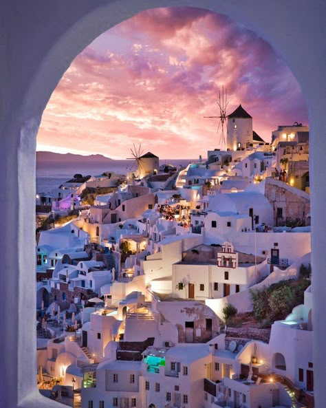 Grecia Santorini, Santorini Grecia, 일본 패션, Most Romantic Places, Dream Vacations Destinations, Romantic Places, Destination Voyage, Dream Places, Dream Travel Destinations