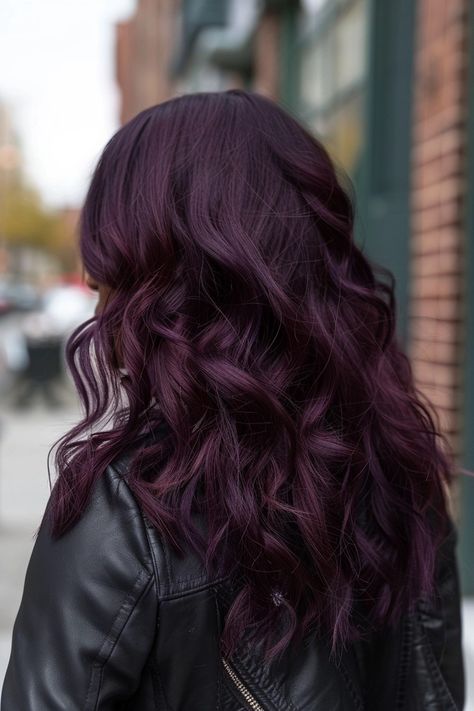 Mauve Purple Hair, Dark Color Hair Dye, Dark Hair Dye Colors, Purple Fall Hair, Burgundy Hair Plum, Purple Dark Hair, Dark Purple Hair Aesthetic, Burgandy Hair Color, Deep Plum Hair Color