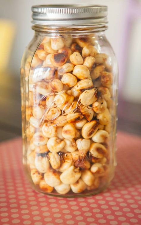 Homemade Corn Nuts, Corn Nuts Recipe, Corn Nut, How To Make Corn, Healthy Nuts, Nut Recipes, Edible Arrangements, Roasted Corn, Corn Kernel