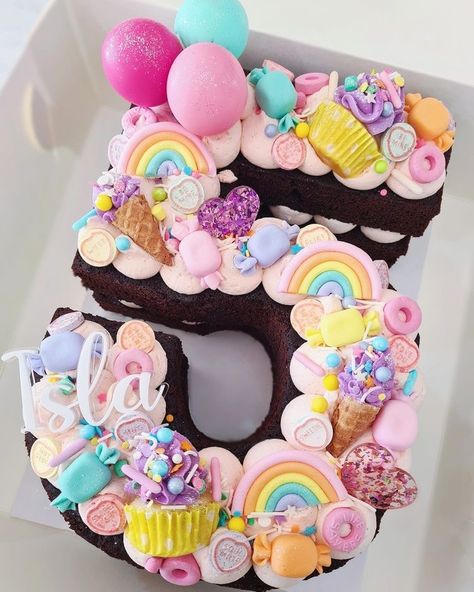 Number 5 Rainbow Cupcake Cake, Four Ever Sweet Cake Ideas, Number 5 Rainbow Cake, Candy Number Cake, 5 Is So Sweet Birthday Party, Pink Candy Cake, Number 5 Unicorn Cake, Pastel Rainbow Party Food, 5 Yr Birthday Party Ideas