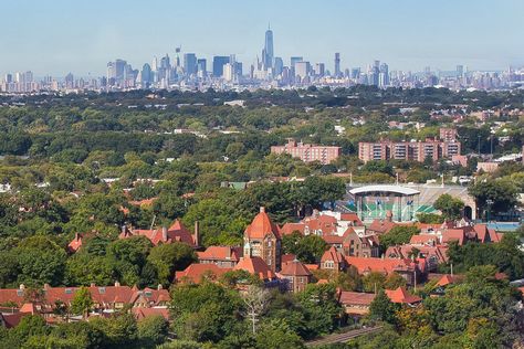 New York City Boroughs ~ Queens | Forest Hills Gardens (foreground), with Manhattan in the distance Forest Hills Queens, Forest Hills Gardens, Forest Hills New York, Nyc House, Far Rockaway, Queens Nyc, Garden On A Hill, Forest City, Rockaway Beach