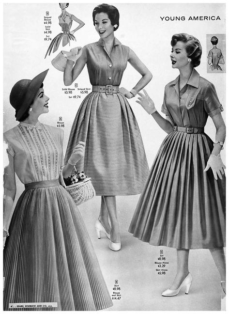 1940’s Outfits, 1950s Fashion Teenagers, 50s Outfit, 60s Vintage Fashion, Technical Theatre, Dior New Look, 1950s Fashion Women, Fifties Style, 20th Century Women