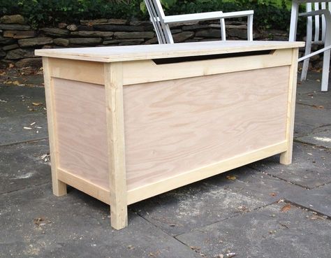 Toy Box Plans, Wood Toy Box, Kids Toy Boxes, Diy Storage Bench, Wooden Toy Boxes, Simple Toys, Diy Kids Toys, Toy Box, Wood Toys