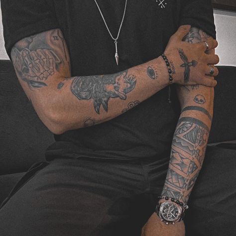 Whole Arm Tattoo Men, Ben White Tattoo, Small Arm Tattoos For Guys, Men Arm Tattoos, Arm Sleeve Tattoo, Timeless Tattoo, Rob Kardashian, Adrienne Bailon, Small Arm Tattoos