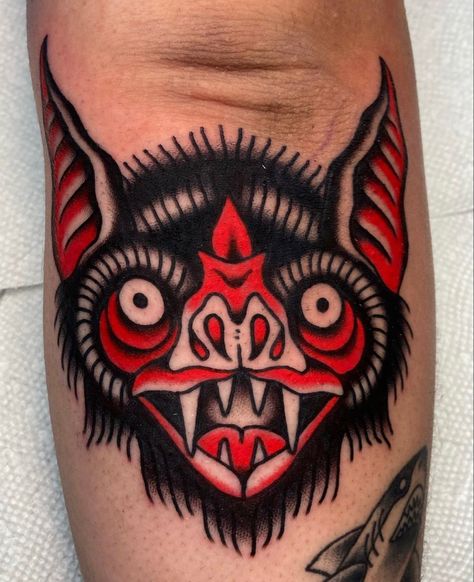 Old School Bat Tattoo, Tattoo Bat, Bat Head, Monster Tattoo, Animal Sleeve Tattoo, Mexican Art Tattoos, Funky Tattoos, Bat Tattoo, Spooky Tattoos