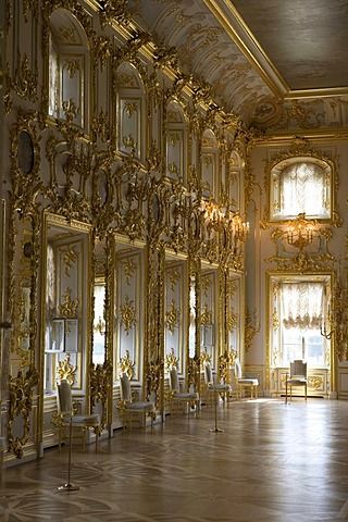 Interior of Catherine Palace, Zarskoje Selo, near St. Petersburg, Russia Peterhof Palace, Architecture Baroque, Ball Room, Palace Interior, Castle Aesthetic, Royalty Aesthetic, Royal Aesthetic, Baroque Architecture, Gold Aesthetic