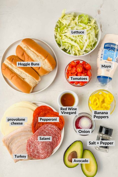 Grinder Sandwich Recipe, Italian Grinder Sandwich, Italian Sandwich Recipes, Italian Grinder, Hoagie Sandwiches, Cold Sandwich Recipes, Grinder Sandwich, Sub Sandwich, Sandwhich Recipes