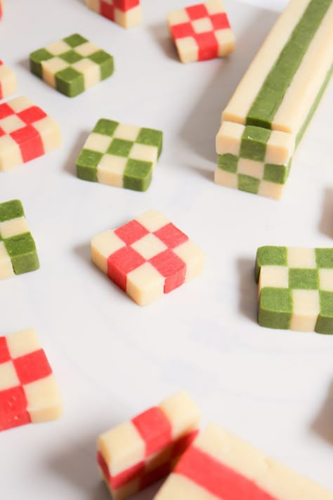 checkerboard cookies on white surface, red and white and red and green cookies Green Christmas Cookies, Mood Board Party, Matcha And Strawberry, Checkerboard Cookies, Christmas Cookie Recipes Holiday, Christmas Cookie Box, Holiday Sugar Cookies, Christmas Shortbread, Matcha Cookies